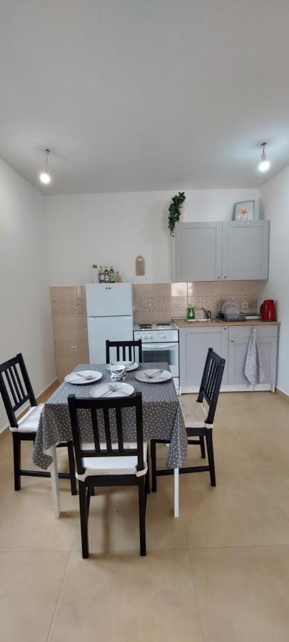 Apartmani Dejan Скрадин Екстериор снимка